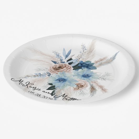 Boho Pink und Navy Peony Bouquet Wedding Pappteller (Schrägansicht)