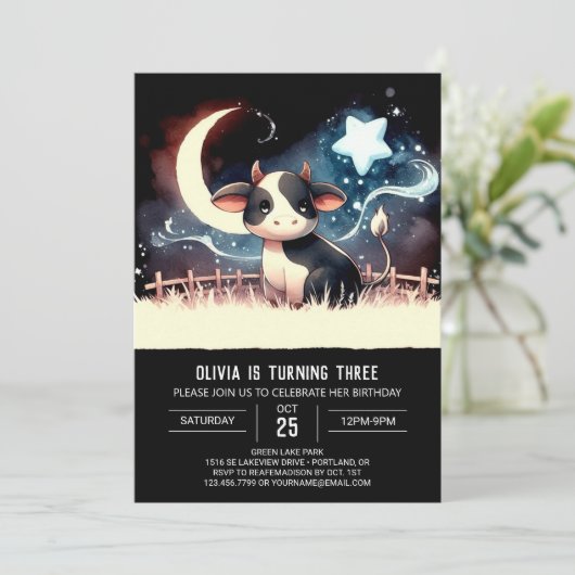 Boho Printable Cow Birthday Einladung (Stehend Vorderseite)