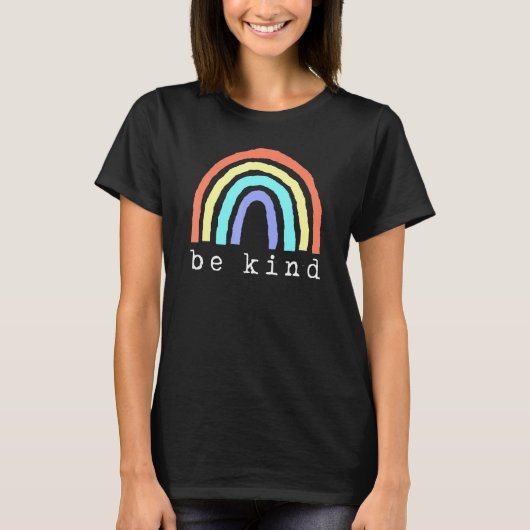 Boho Rainbow Be Kind Pride Lbgtqia T-Shirt (Vorderseite)