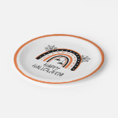 Boho Rainbow Happy Halloween Pappteller (Schrägansicht)