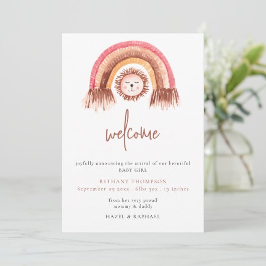 Boho Rainbow Lion Welcome Baby Ankündigung (Stehend Vorderseite)