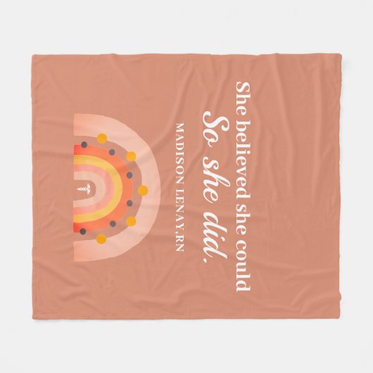 Boho Rainbow Nurse Inspirational Sie glaubte Name Fleecedecke (Vorderseite (Horizontal))