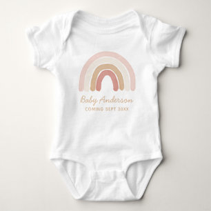 Boho Rainbow Pregnancy Ankündigung Baby Strampler