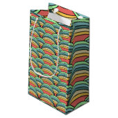 Boho Rainbows Kleine Geschenktüte (Rückseite Schrägansicht)