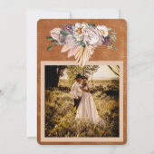Boho Ranch Desert Tan Foto Hochzeitseinladung Einladung (Rückseite)