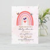 Boho Regenbogen-Baby-Einladung Einladung (Stehend Vorderseite)