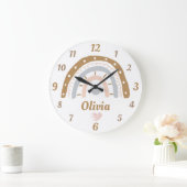 Boho Regenbogen whimsischer personalisierter Name Große Wanduhr (Zuhause)