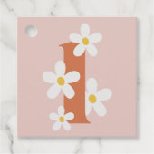 Boho Retro Daisy 1. Groovy Birthday Geschenkanhänger (Vorderseite)