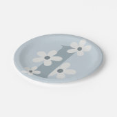 Boho Retro Daisy 1st Blue Groovy Birthday Pappteller (Schrägansicht)