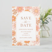 Boho Retro Orange Daisy Floral Save the Date Foto Einladung (Stehend Vorderseite)