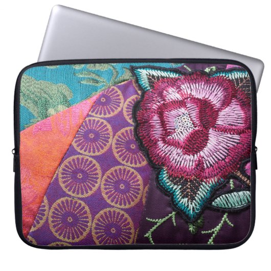 Boho Rose Sinti und Roma-Tapestes sehen bunt aus Laptopschutzhülle (Vorderseite)
