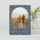 Boho Royal Blue Opulence Blätter Foto Wedding Save The Date (Stehend Vorderseite)