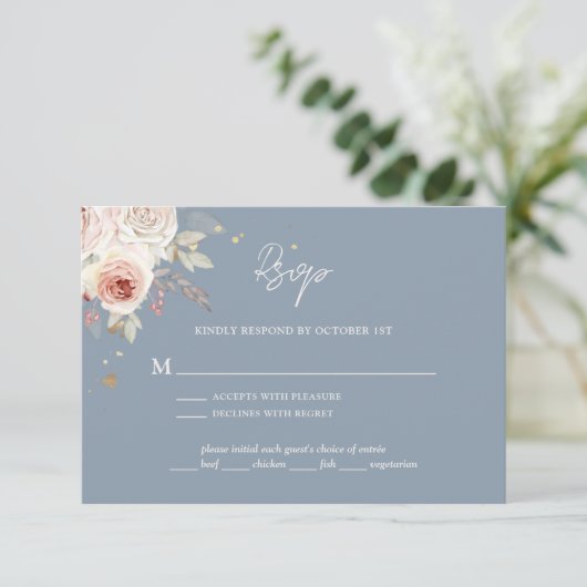 Boho Rustic Dusty Blue Wedding RSVP Karte (Stehend Vorderseite)