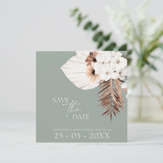 Boho Sage Green White Pampas Grass Wedding Save The Date (Stehend Vorderseite)
