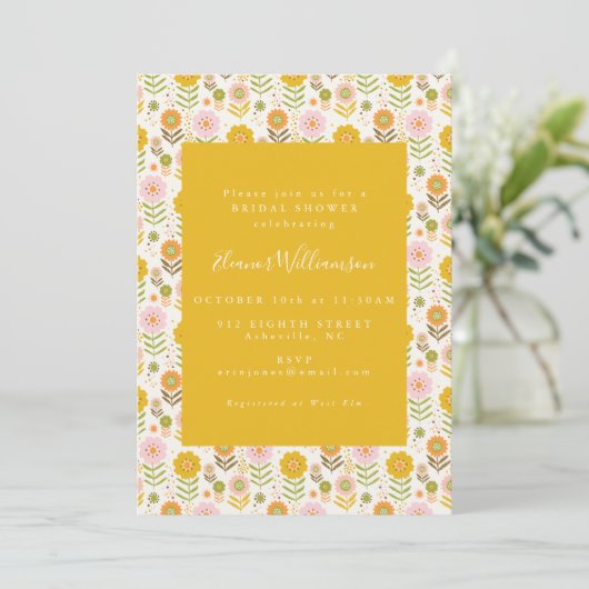 Boho Scandinavian Yellow Flowers Brautparty Einladung (Stehend Vorderseite)