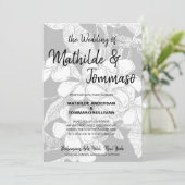 Boho Schwarz-weiß Zeichnend Blumenhochzeit Einladung (Stehend Vorderseite)