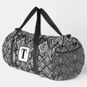 Boho Schwarz-weißes ethnisches Muster 3 Duffle Bag (Rechte Ecke)
