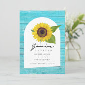 Boho Sonnenblume Arched Aquamarine Holzpaare Dusch Einladung (Stehend Vorderseite)