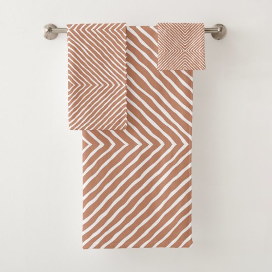 Boho Stripes Pattern (Terracotta und Weiß) Badhandtuch Set (Insitu)