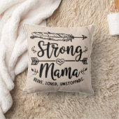 Boho ‘Strong Mama’ Feathers & Arrows Kissen (Decke)