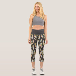 Boho Style Feathers Pattern Capri Leggings