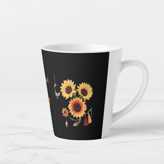 Boho Sunflower Individuelle Name Blumengeschenk Sc Milchtasse (Rechts)