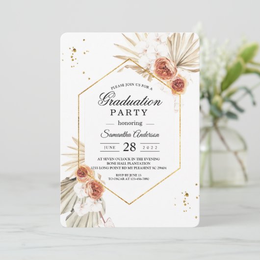 Boho Terracotta Dried Palm & Rose Graduation Party Einladung (Stehend Vorderseite)