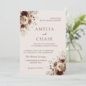 Boho Terracotta Floral All Seasons Wedding Einladung (Stehend Vorderseite)