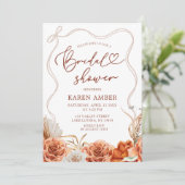 Boho Terracotta Floral Brautparty Einladung (Stehend Vorderseite)