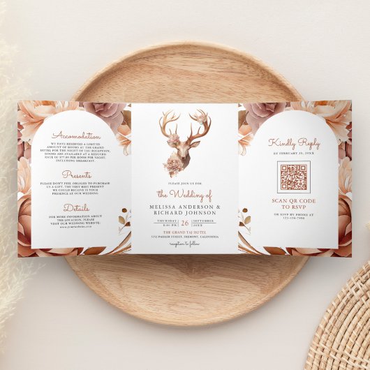 Boho Terracotta Floral Deer QR Code Wedding Dreifach Gefaltete Einladung