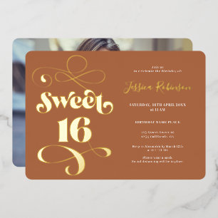 Boho-Terrakotta-Retro-Schrift-Foto Sweet 16 Folieneinladung