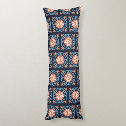Boho Tile Body Pillow Seitenschläferkissen (Rückseite (Vertikal))