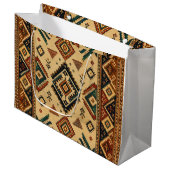 Boho-Tribal-Kilim-Muster-Geschenktasche | Rustikal Große Geschenktüte (Vorderseite Schrägansicht)
