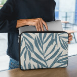 Boho Tropical Aquamarin Abstrakt Palm Blätter Laptopschutzhülle<br><div class="desc">Die boho aquamarin & cremefarbene tropische Grunge-Palme Blätter Muster Laptop-Ärmel für alle exotischen Pflanze-Liebhaber.</div>