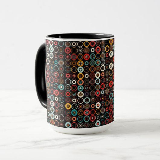 Boho Vibes Tasse: Moderne Retro-Kreise Tasse (Vorderseite Links)