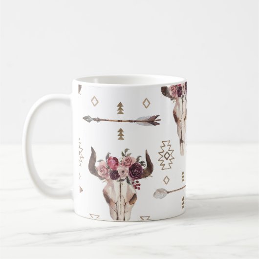 Boho Wasserfarbe: Pfeile, Schädelmuster. Kaffeetasse (Links)