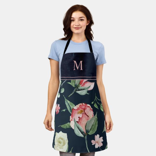 Boho Watercolor Blütenrot Mit Monogramm Schürze (Getragen)