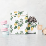 Boho Watercolor Lemons & Greenery Geschenk Geschenkpapier<br><div class="desc">Chic boho Aquarelllemonen und grünen Muster Packpapier. Fügen Sie Ihrem Geschenkpapier einen hellen und festlichen Akzent mit diesem schönen Zitronenpapier. Das Design umfasst AquarellZitrusgelb und handgemalt Blattwerk. Dieses Zitronenpapier eignet sich hervorragend für botanische Hochzeiten und Hochzeiten,  Babyduschen,  Brautpartys und vieles mehr! Matching-Elemente sind verfügbar.</div>