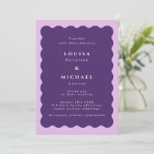 Boho Wavy Border Lila & Lilac Wedding Einladung (Stehend Vorderseite)