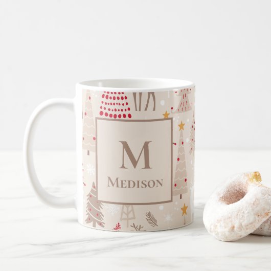 Boho Weihnachtsbaumen mit Monogramm und Name Kaffeetasse (Mit Donut)