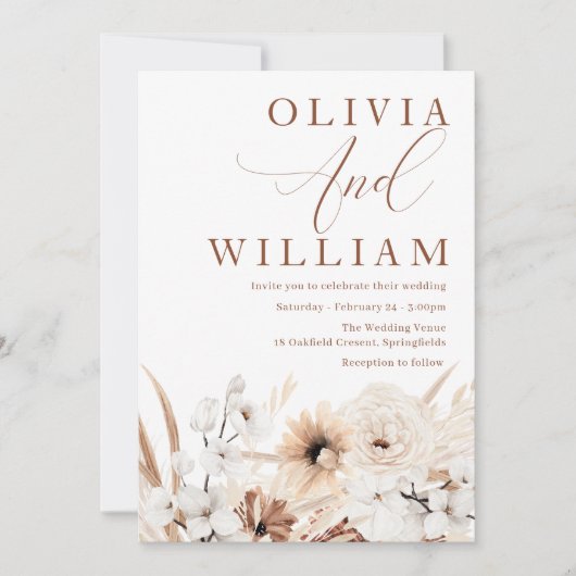 Boho White Floral Arrangement Moderne Hochzeit Einladung (Vorderseite)