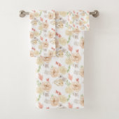 Boho White Peach Cream Floral Trendy Geschenk Badhandtuch Set (Insitu)