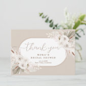 Boho White und Neutral Bouquet Dankeskarte (Stehend Vorderseite)