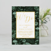 Boho Wild Blume Green & Gold Script Wedding Folieneinladung (Stehend vorne)