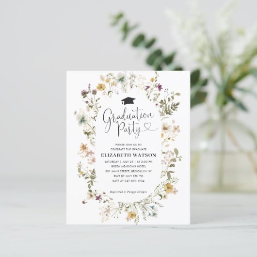 Boho Wildblume Floral Graduation Party (Stehend Vorderseite)