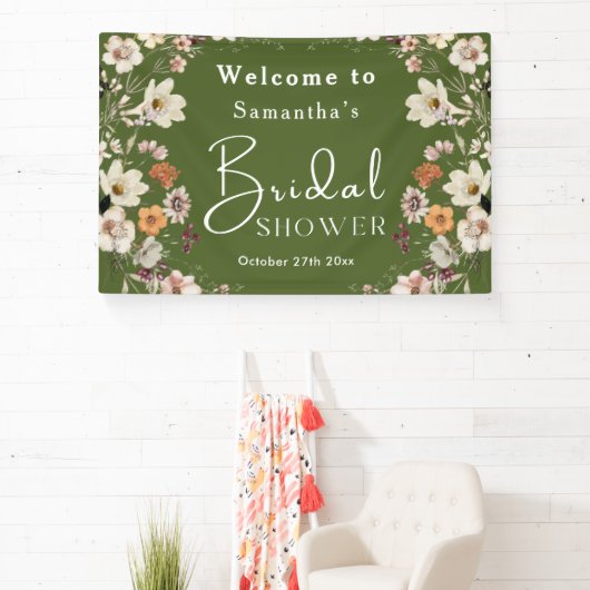 Boho Wildblume Rustic Moss Green Brautparty Banner (InSitu)