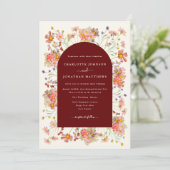 Boho Wildblume Terracotta Arch Hochzeit im Herbst Einladung (Stehend Vorderseite)