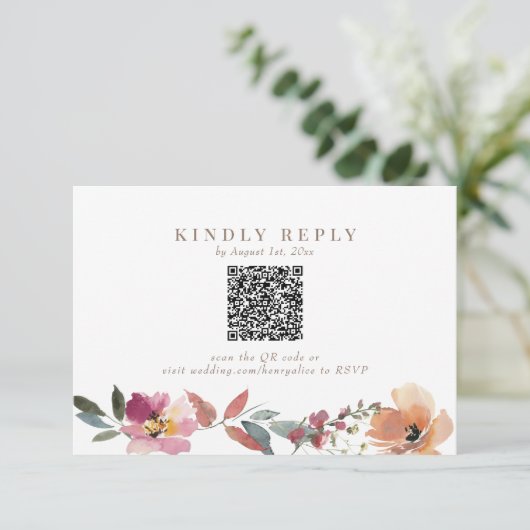 Boho Wildblume Wedding QR Code RSVP Card Karte (Stehend Vorderseite)