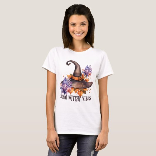 Boho Witchy Vibes Halloween T-Shirt (Vorne ganz)
