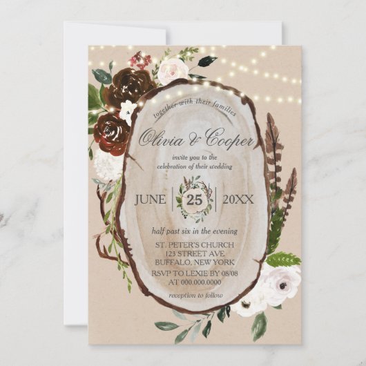 Boho Wood Slice Feather Marsala Floral Wedding in Einladung (Vorderseite)
